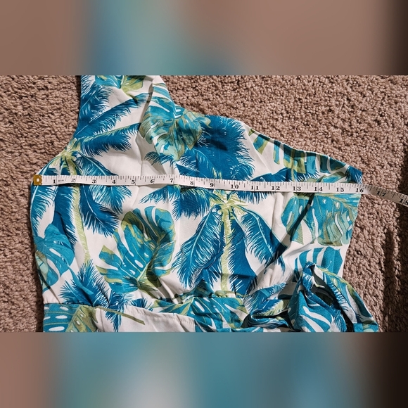 Cupshe One-Shoulder Tropical Dress in Blue and Green - Picture 12 of 14